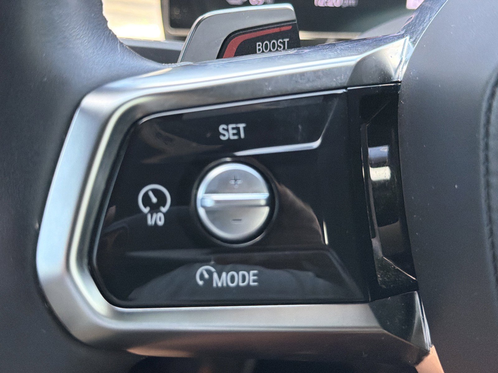 Certified 2024 BMW i7 xDrive60 w/ Executive Package AWD/4WD image 32