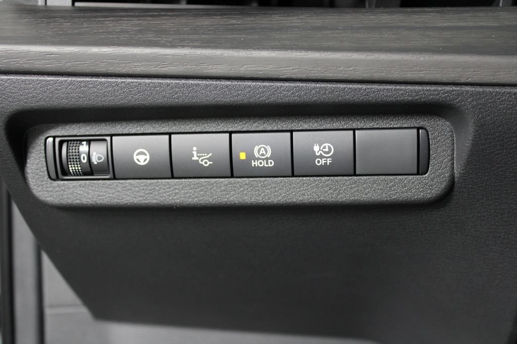 Certified 2024 Nissan Ariya AWD image 24