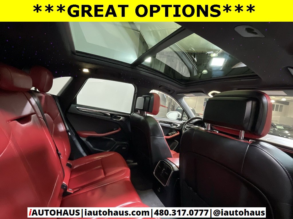 Used 2021 Porsche Macan image 35