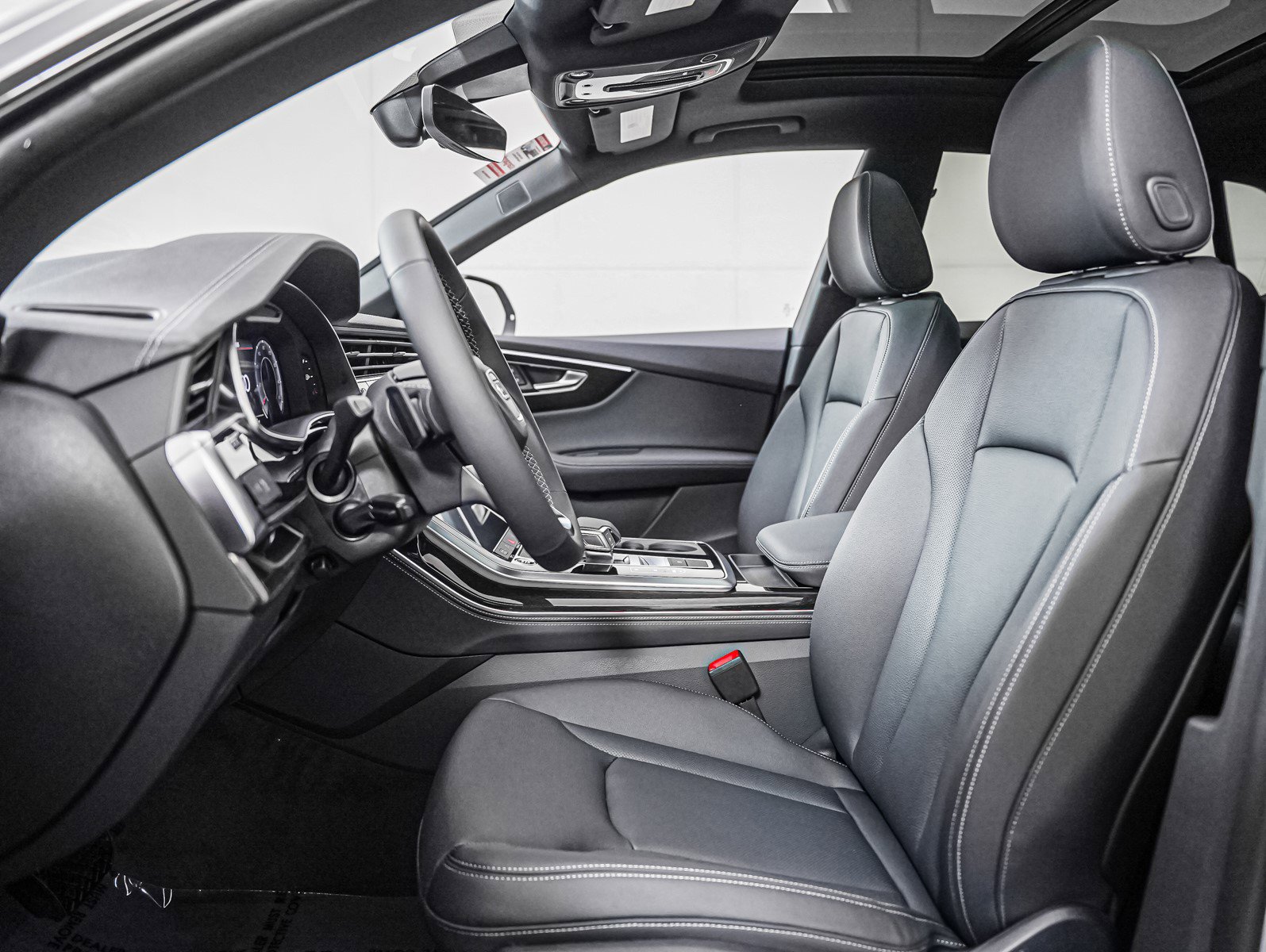 New 2025 Audi Q8 Premium Plus image 11