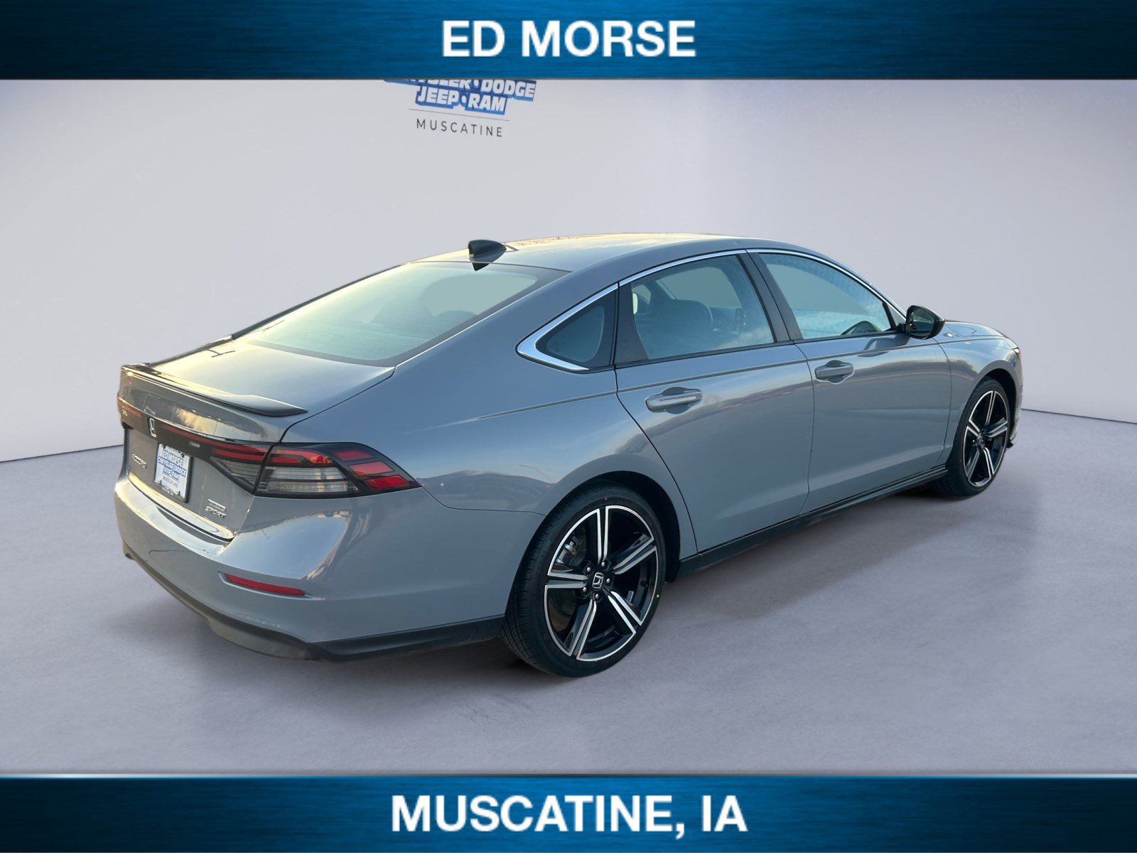 Used 2024 Honda Accord Sport image 5