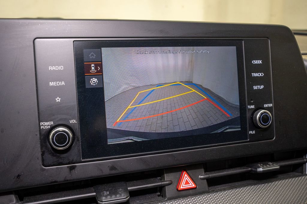 Used 2024 Kia Sportage LX image 12