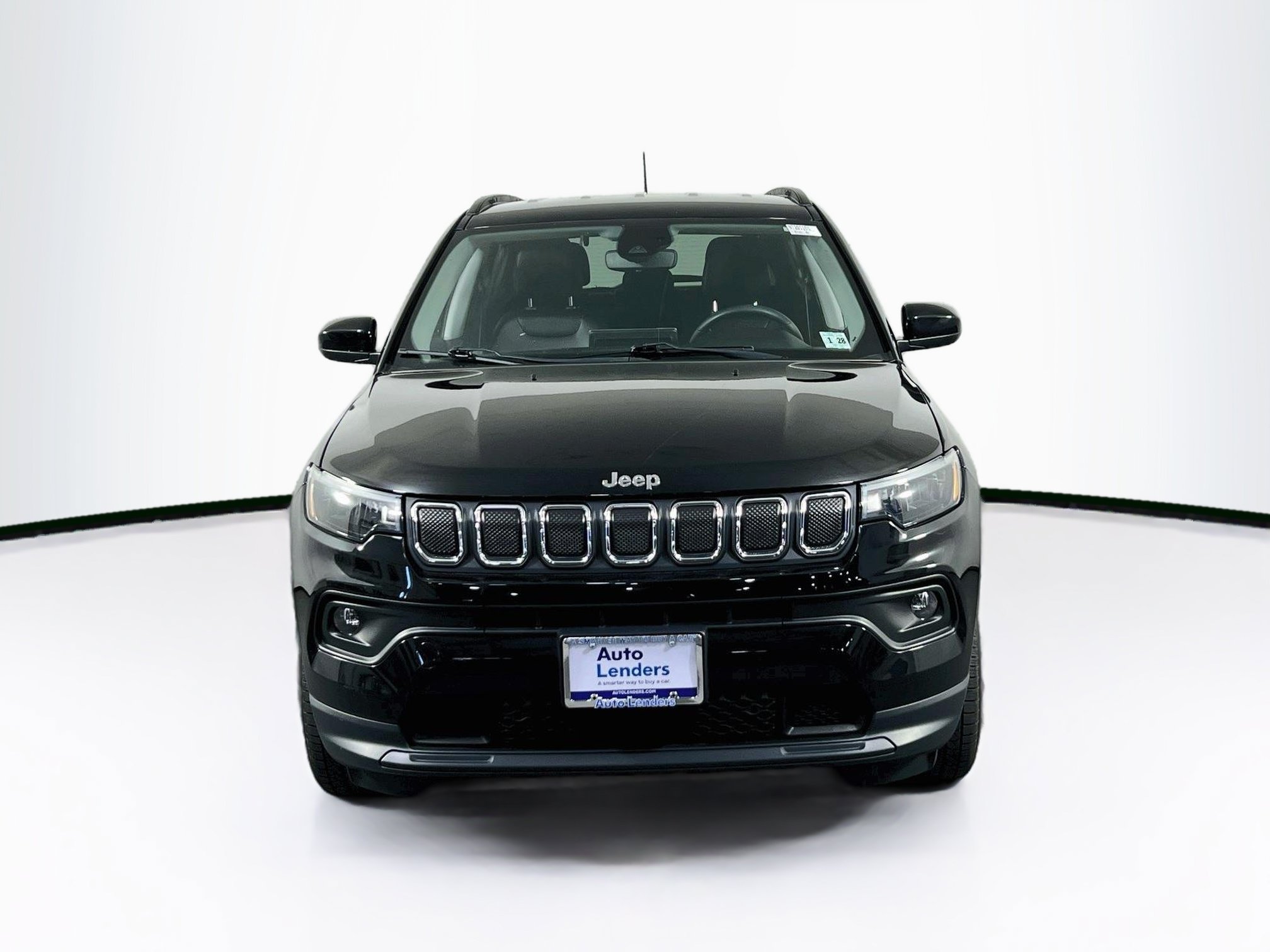 Used 2022 Jeep Compass Latitude AWD/4WD image 2