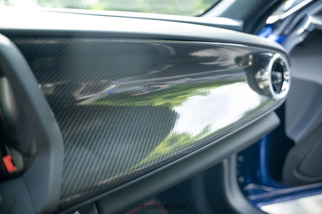 Used 2021 Chevrolet Camaro ZL1 RWD image 44