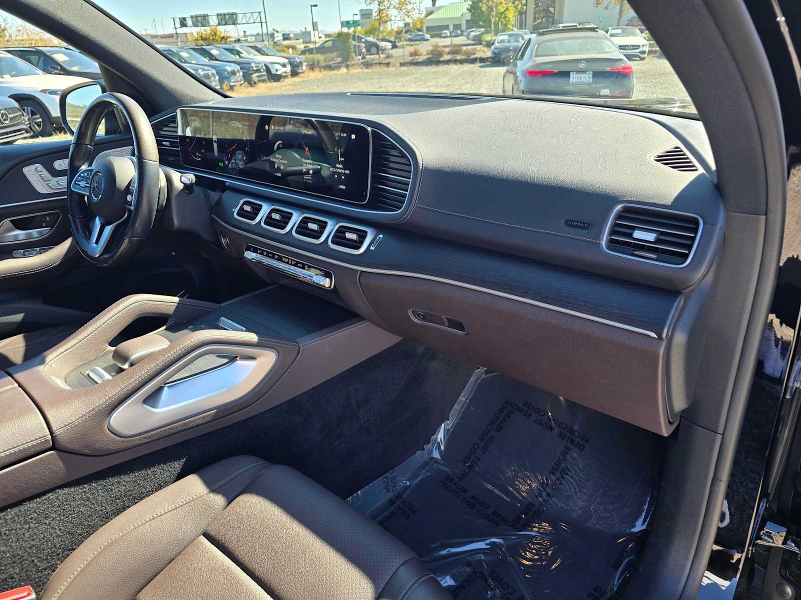 Used 2023 Mercedes-Benz GLS 450 4MATIC image 10