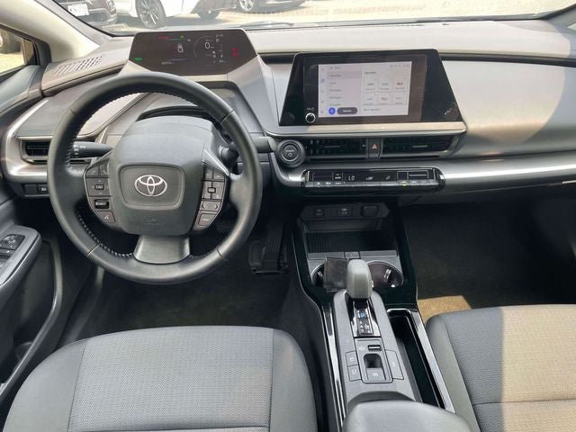 Certified 2025 Toyota Prius LE FWD image 15