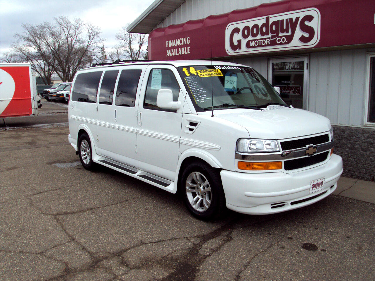 Used 2014 Chevrolet Express 1500 AWD image 2