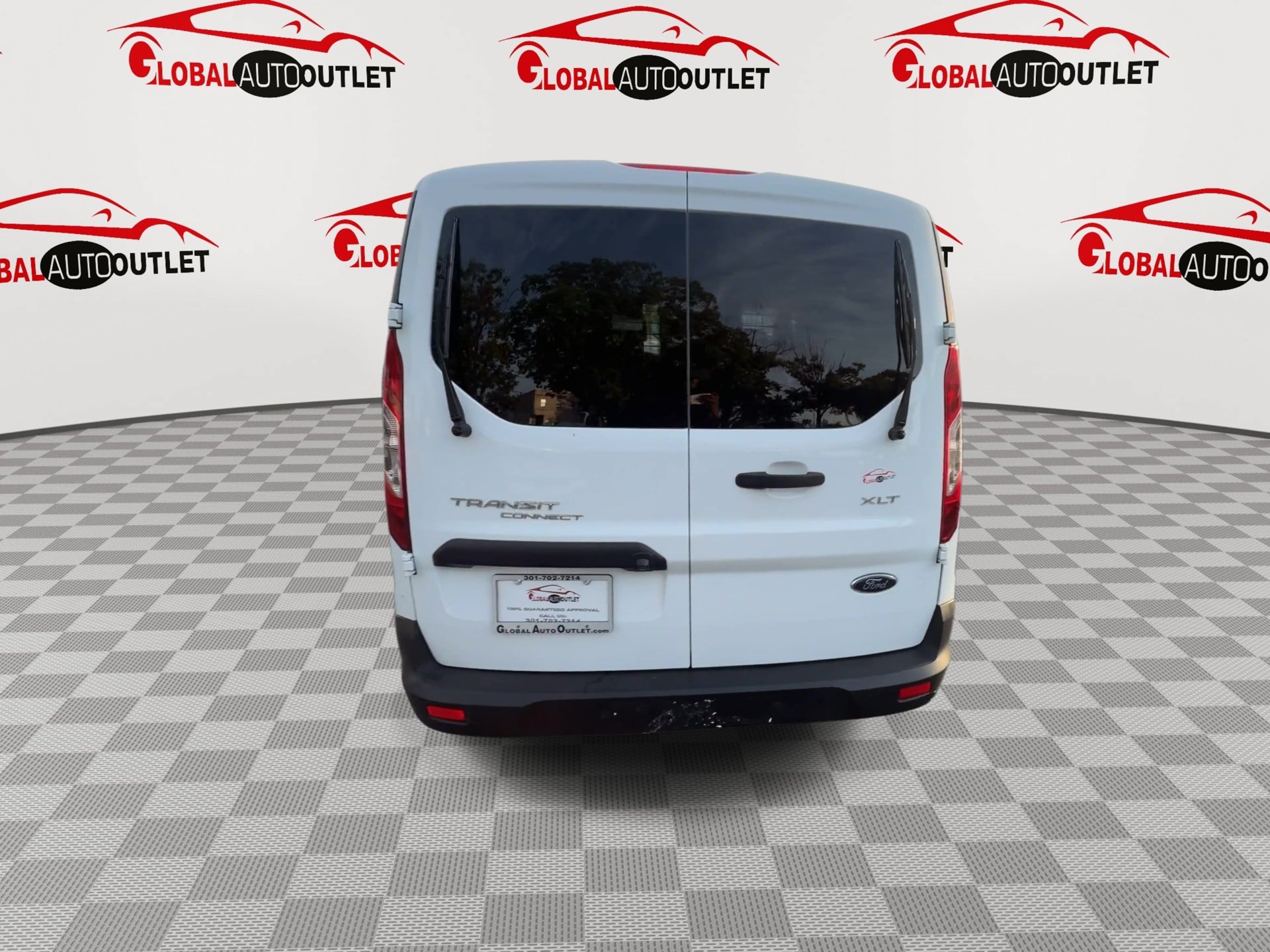 Used 2020 Ford Transit Connect XLT FWD image 7