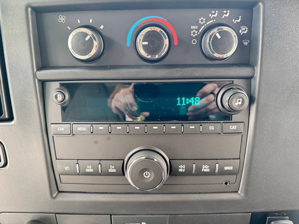 New 2026 Chevrolet Express 4500 w/ Power Convenience Package RWD image 10