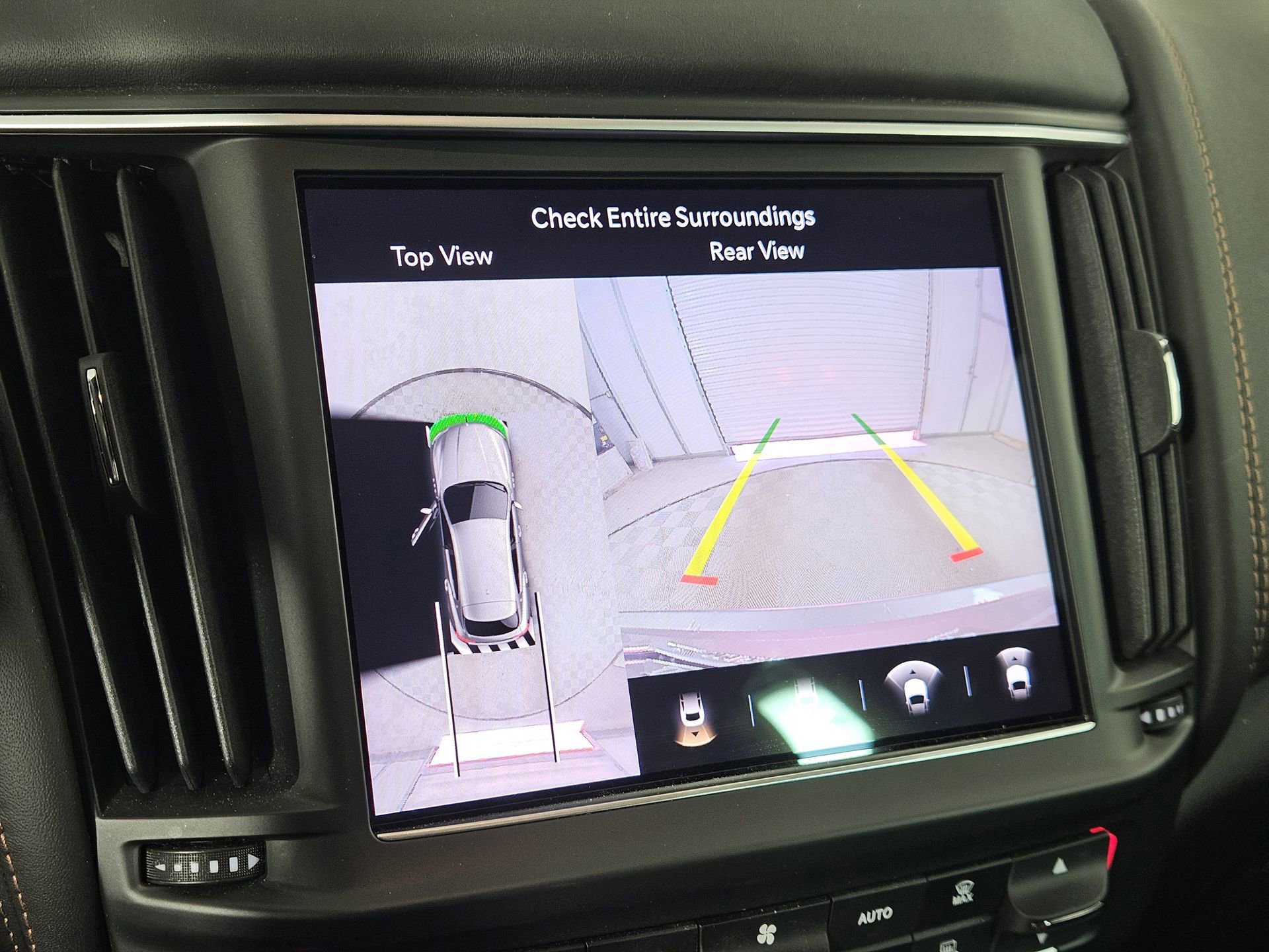 Used 2022 Maserati Levante Modena AWD/4WD image 25