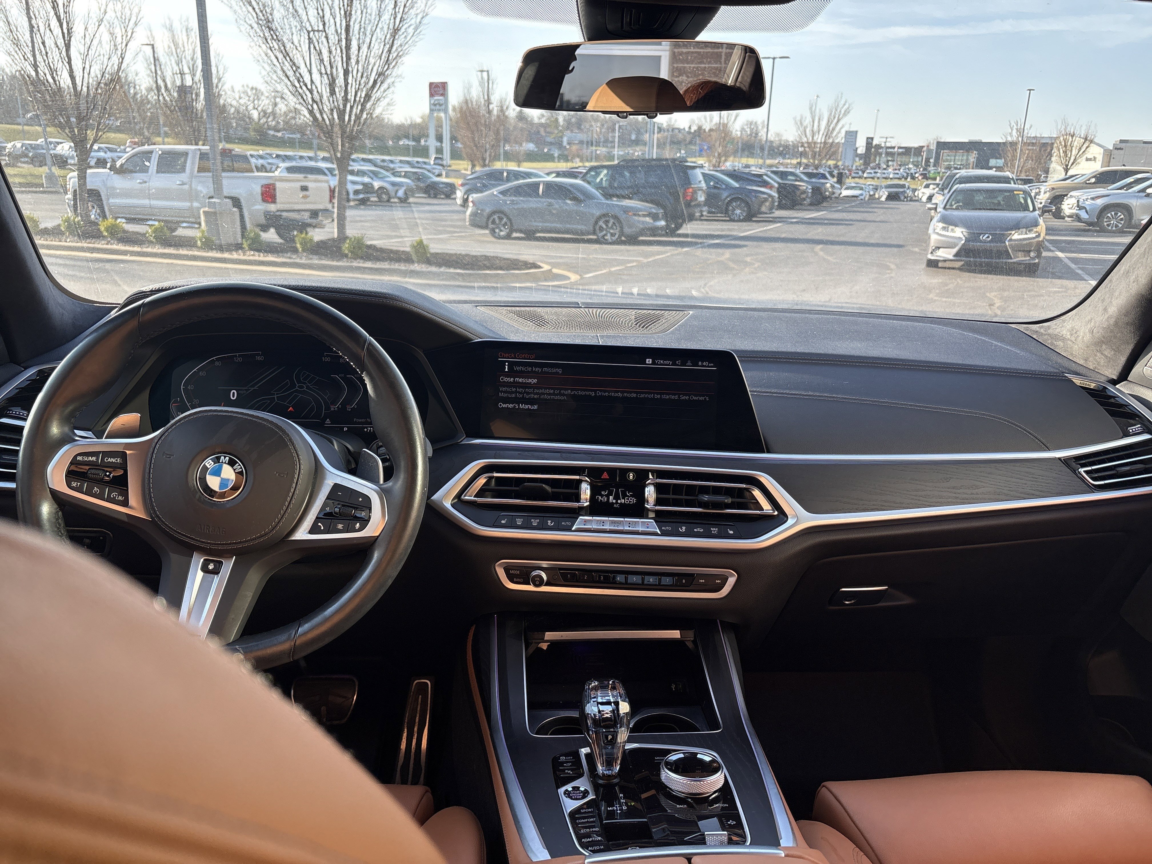 Used 2022 BMW X7 xDrive40i w/ M Sport Package image 28