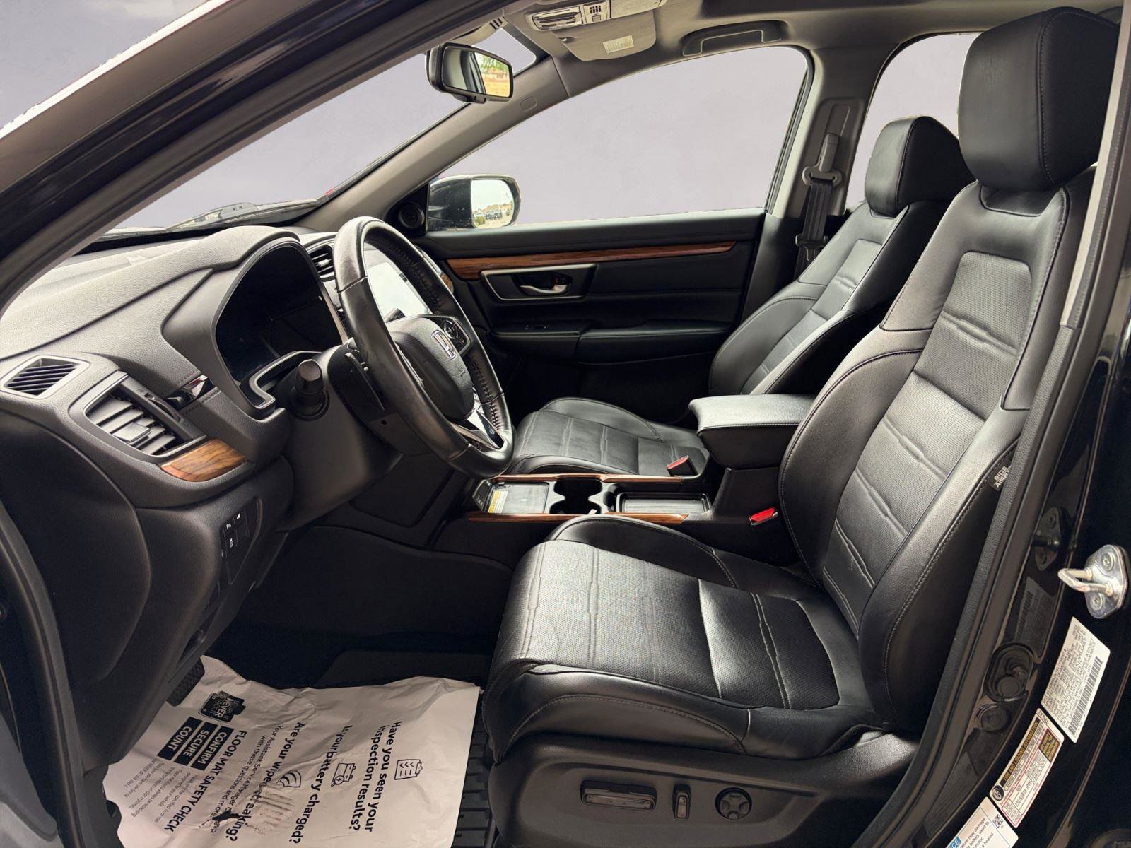 Used 2022 Honda CR-V Touring image 9