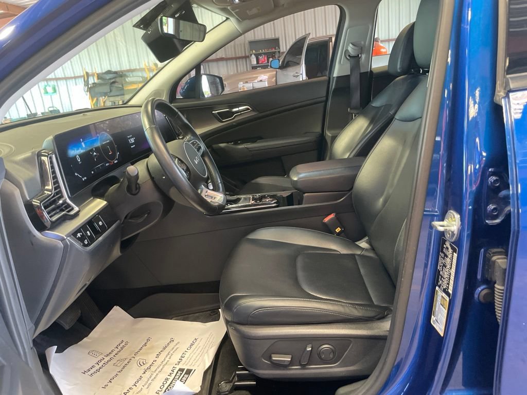 Used 2023 Kia Sportage SX FWD image 12