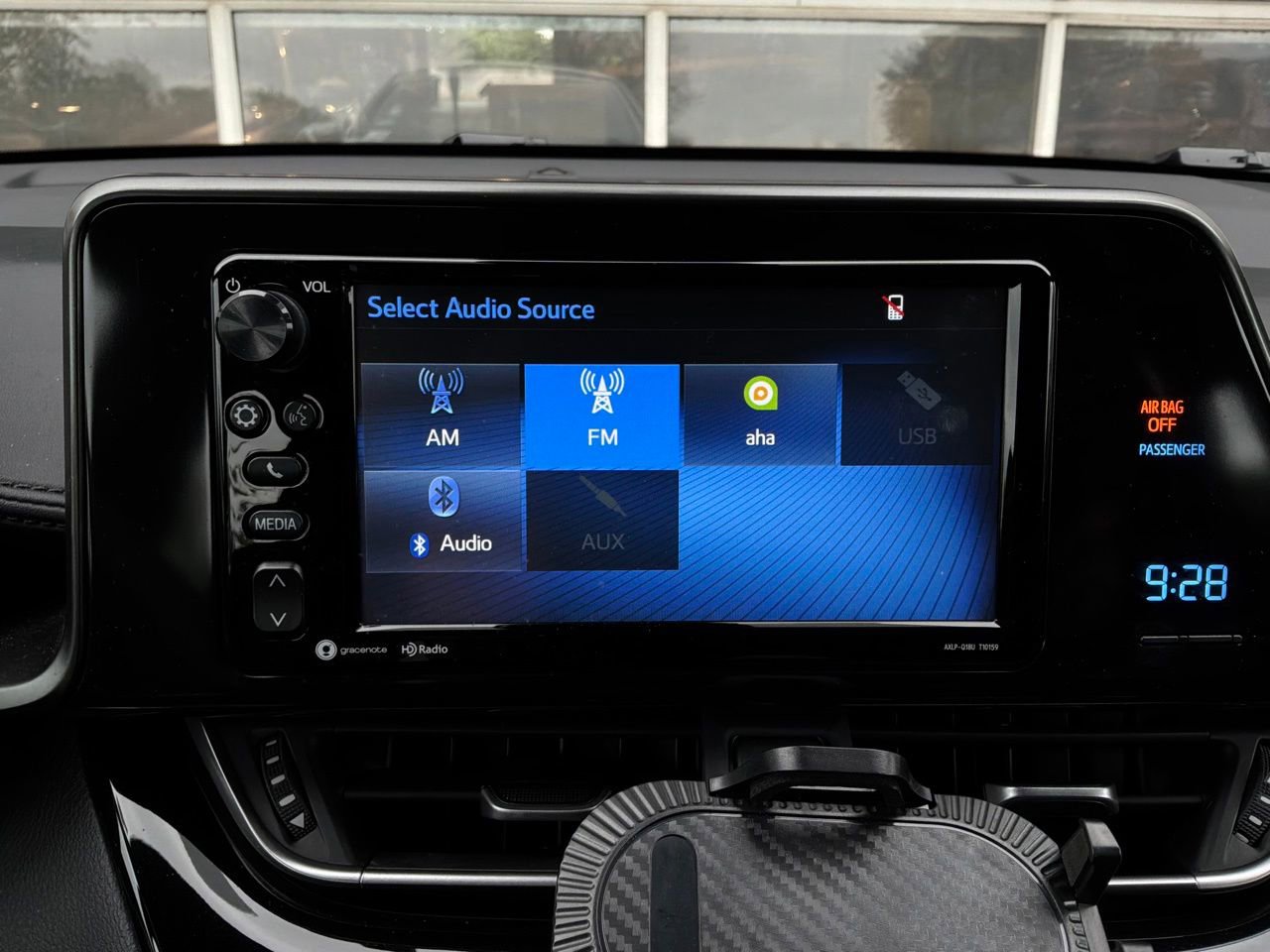 Used 2018 Toyota C-HR XLE FWD image 25