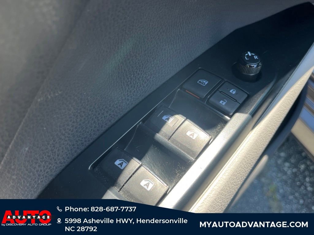 Used 2018 Toyota Camry LE w/ Protection Package (Q2) FWD image 24