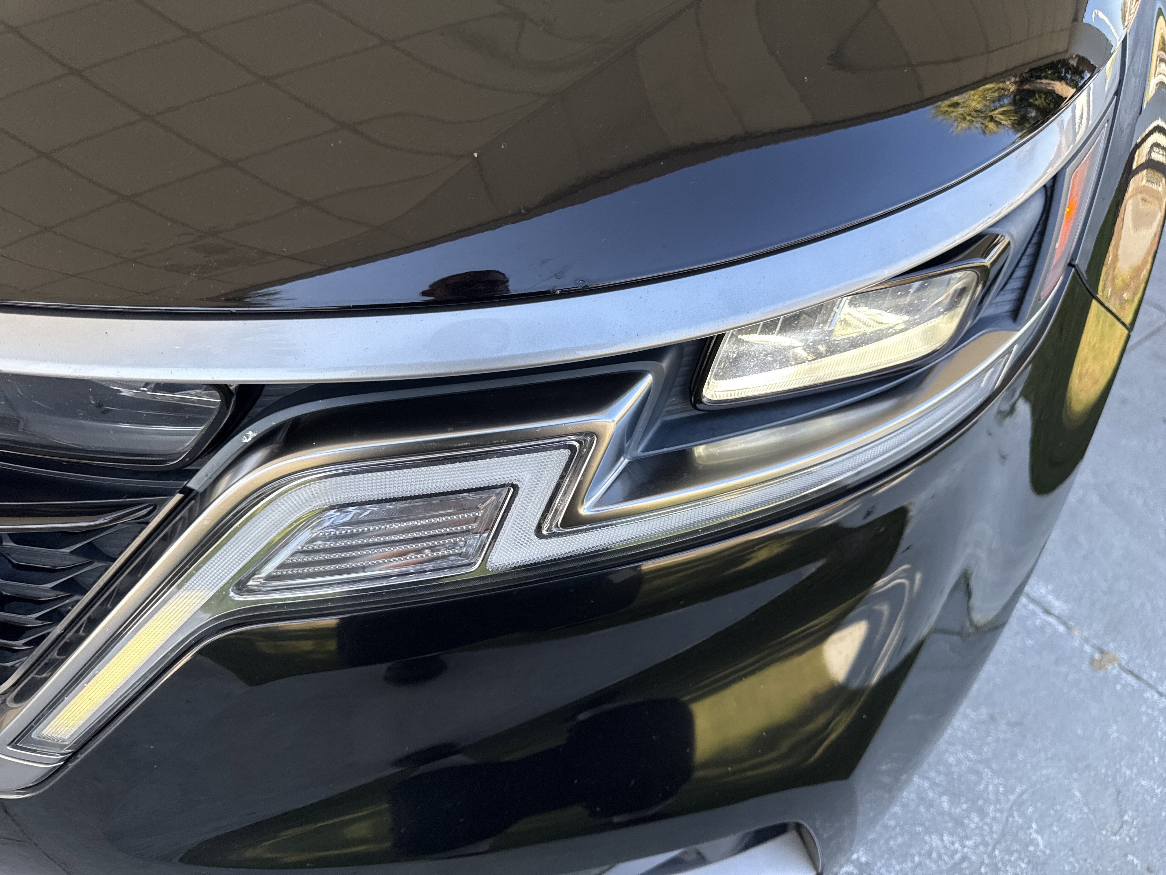 Used 2023 Kia Carnival LX image 5