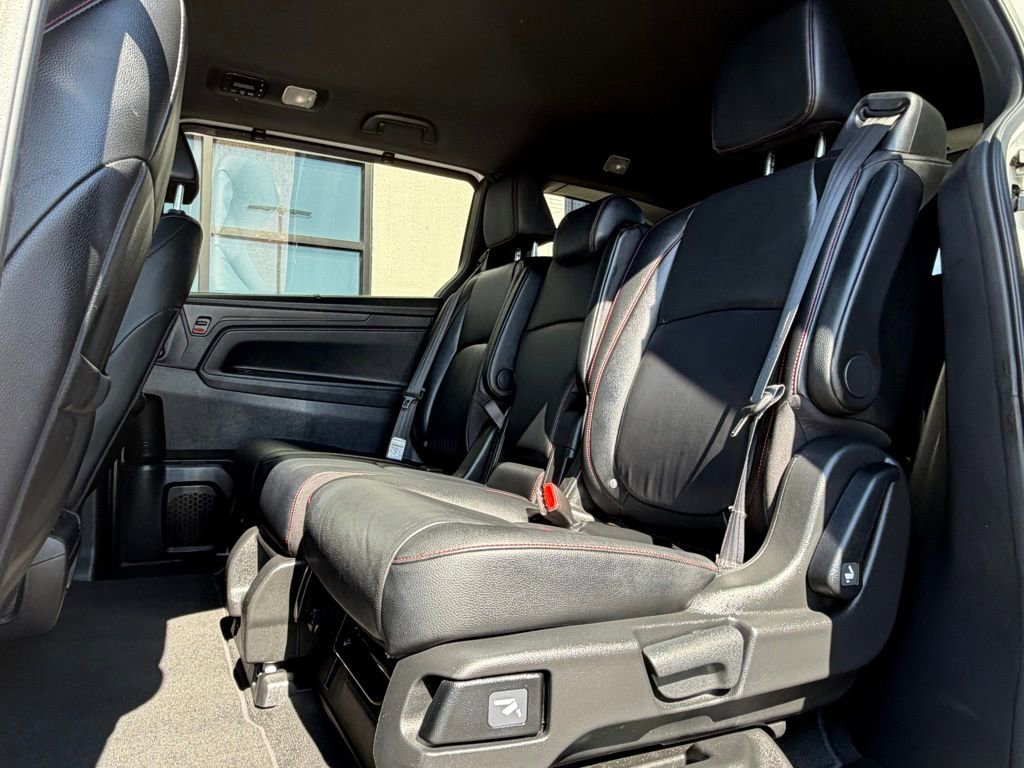 Used 2025 Honda Odyssey Sport-L image 21