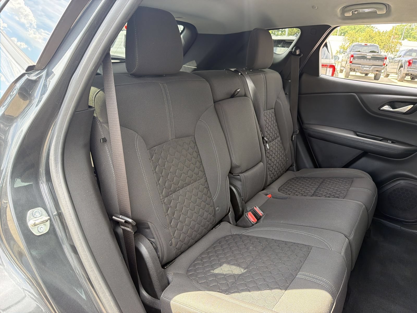 Used 2019 Chevrolet Blazer LT FWD image 22