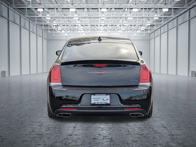 Used 2022 Chrysler 300 S RWD image 4