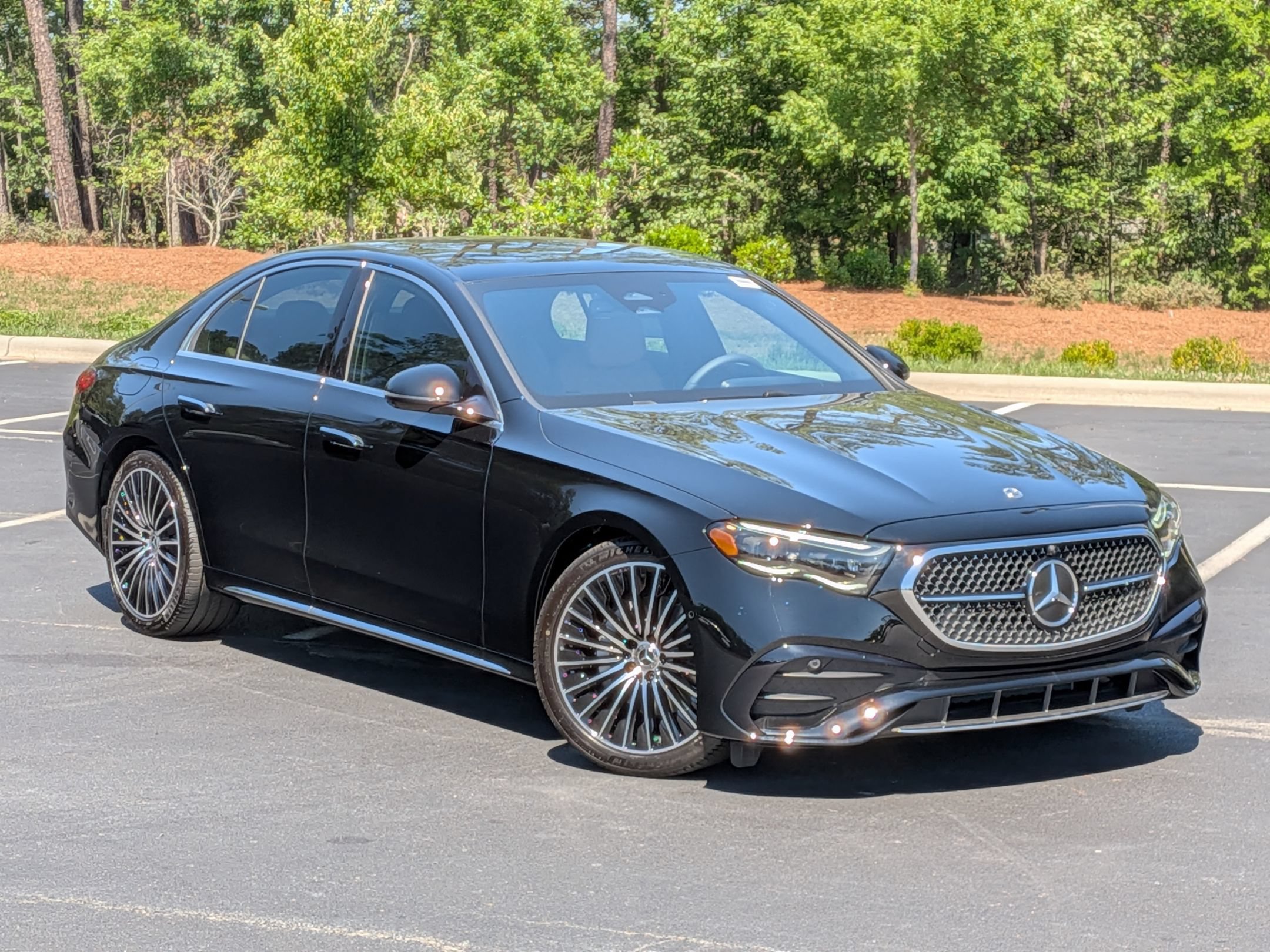 New 2026 Mercedes-Benz E 350 Sedan image 2
