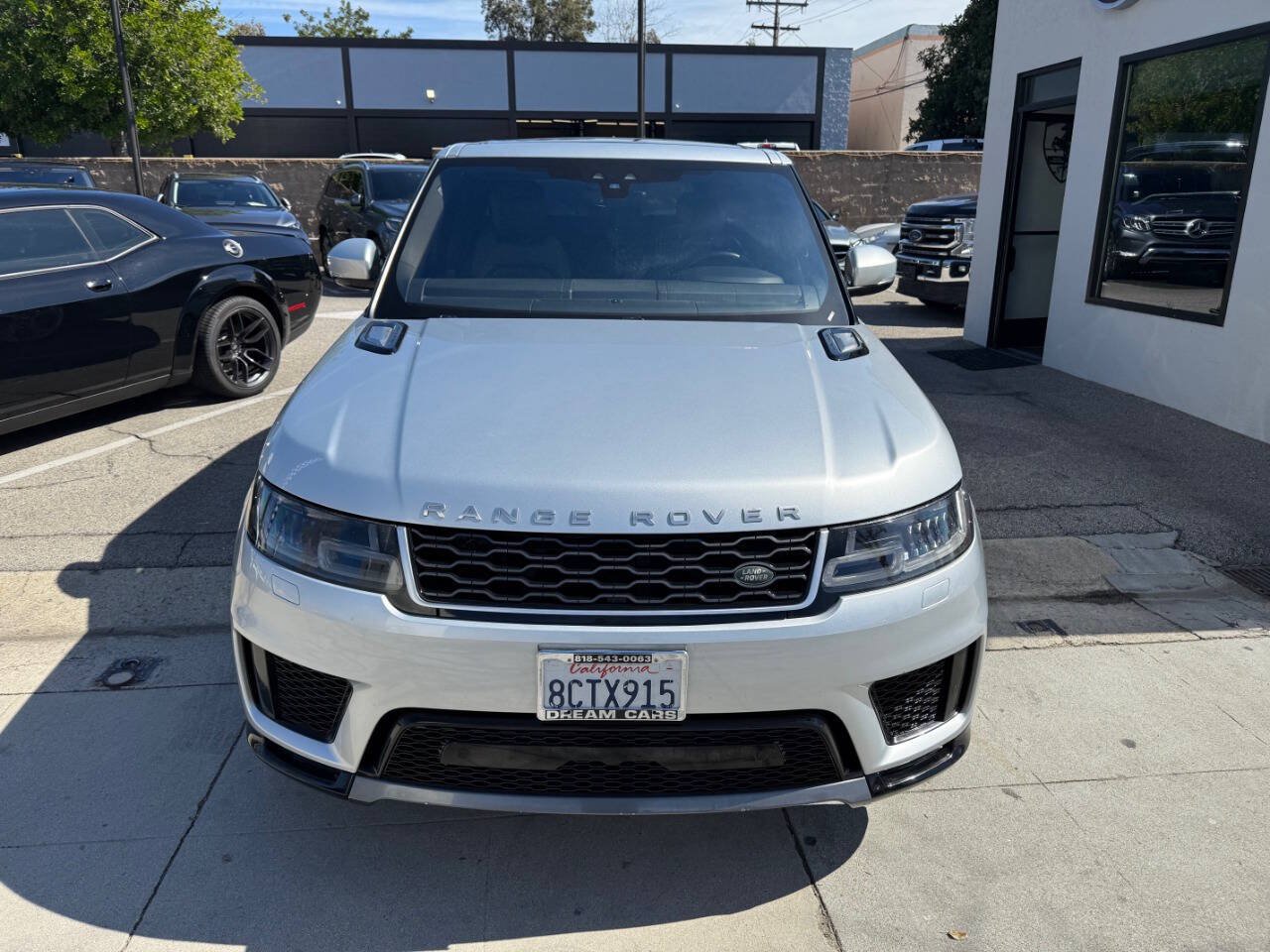 Used 2018 Land Rover Range Rover Sport HSE AWD/4WD image 4