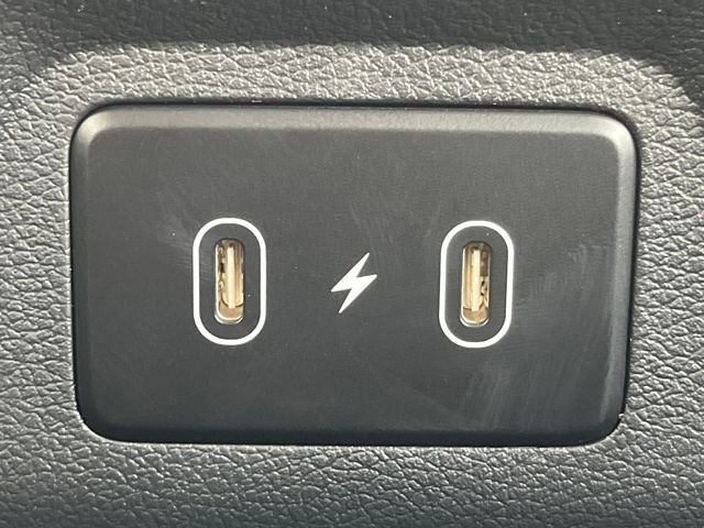 New 2026 Hyundai Venue SEL FWD image 34