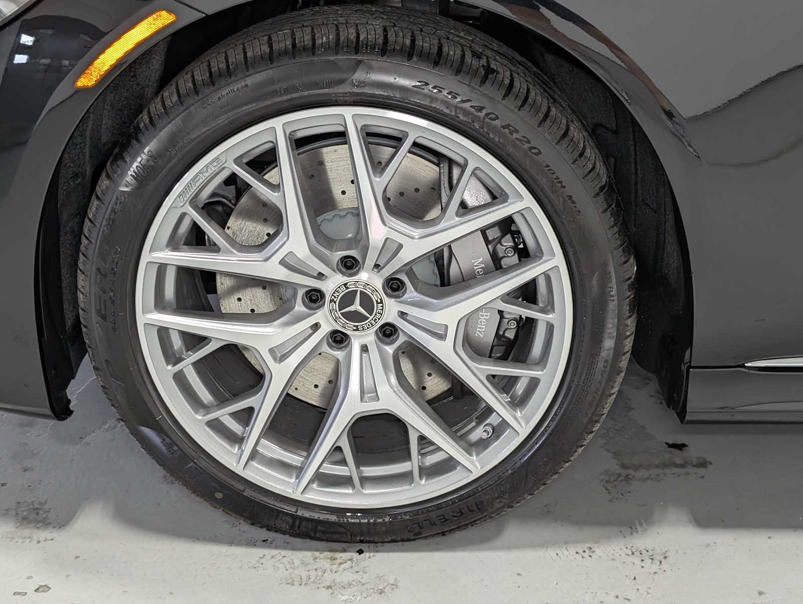 New 2027 Mercedes-Benz S 580 4MATIC Sedan image 3