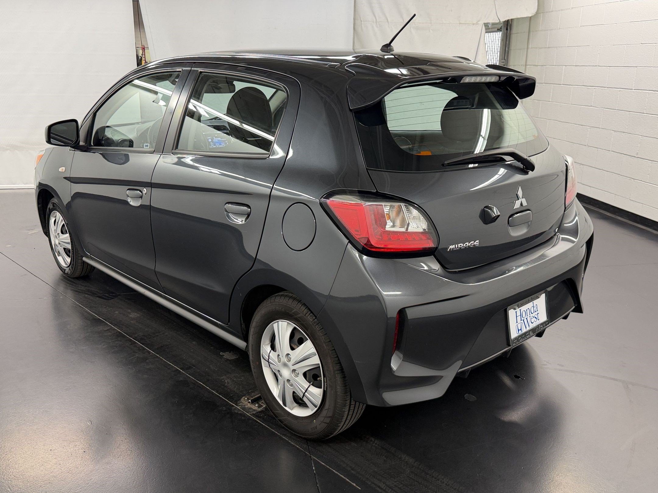 Used 2024 Mitsubishi Mirage ES FWD image 3