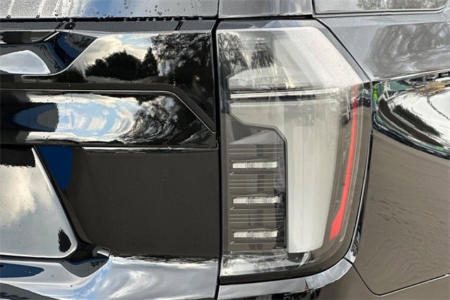 New 2026 Chevrolet Tahoe RST w/ RST Capability Package image 38