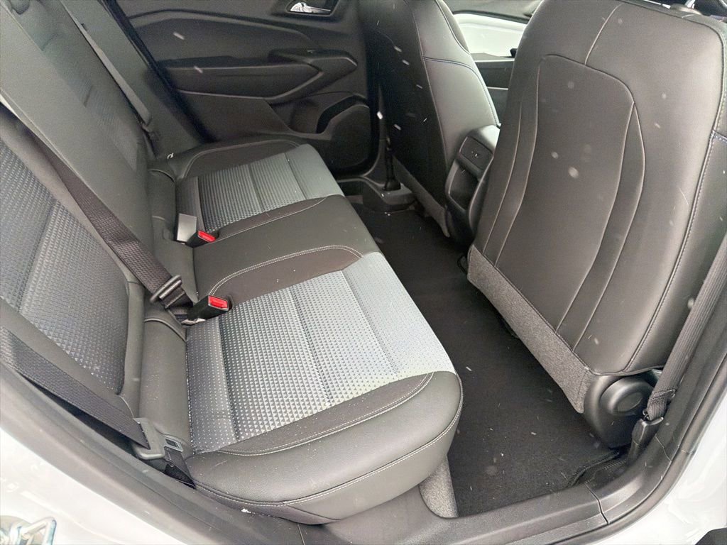 New 2026 Chevrolet Trax LT w/ Driver Confidence Package image 24