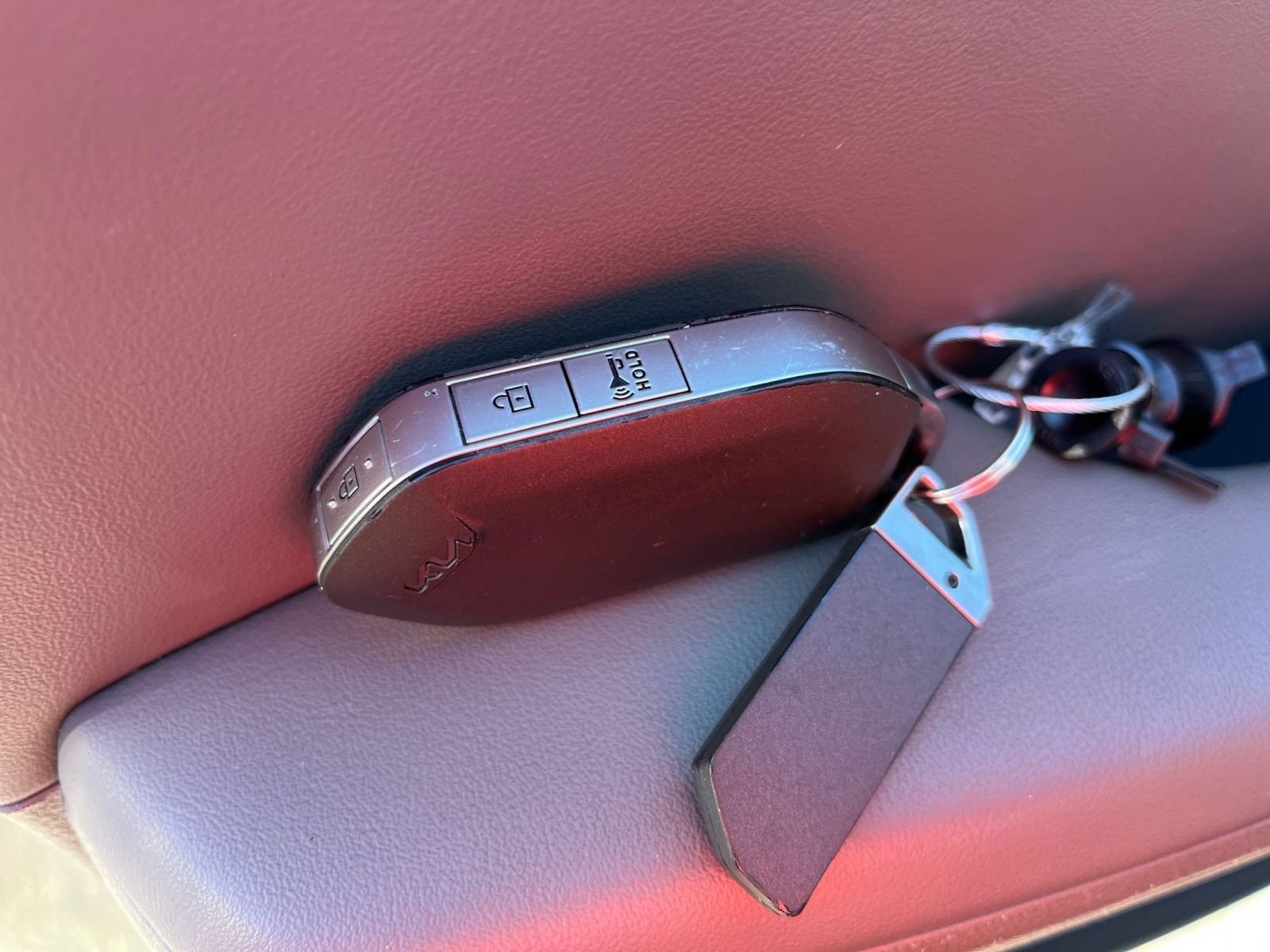 Used 2026 Kia Carnival FWD image 21