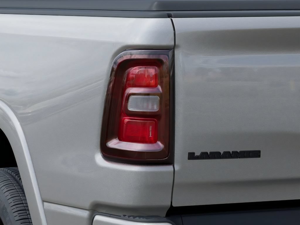 New 2026 RAM 1500 Laramie w/ Night Edition AWD/4WD image 9