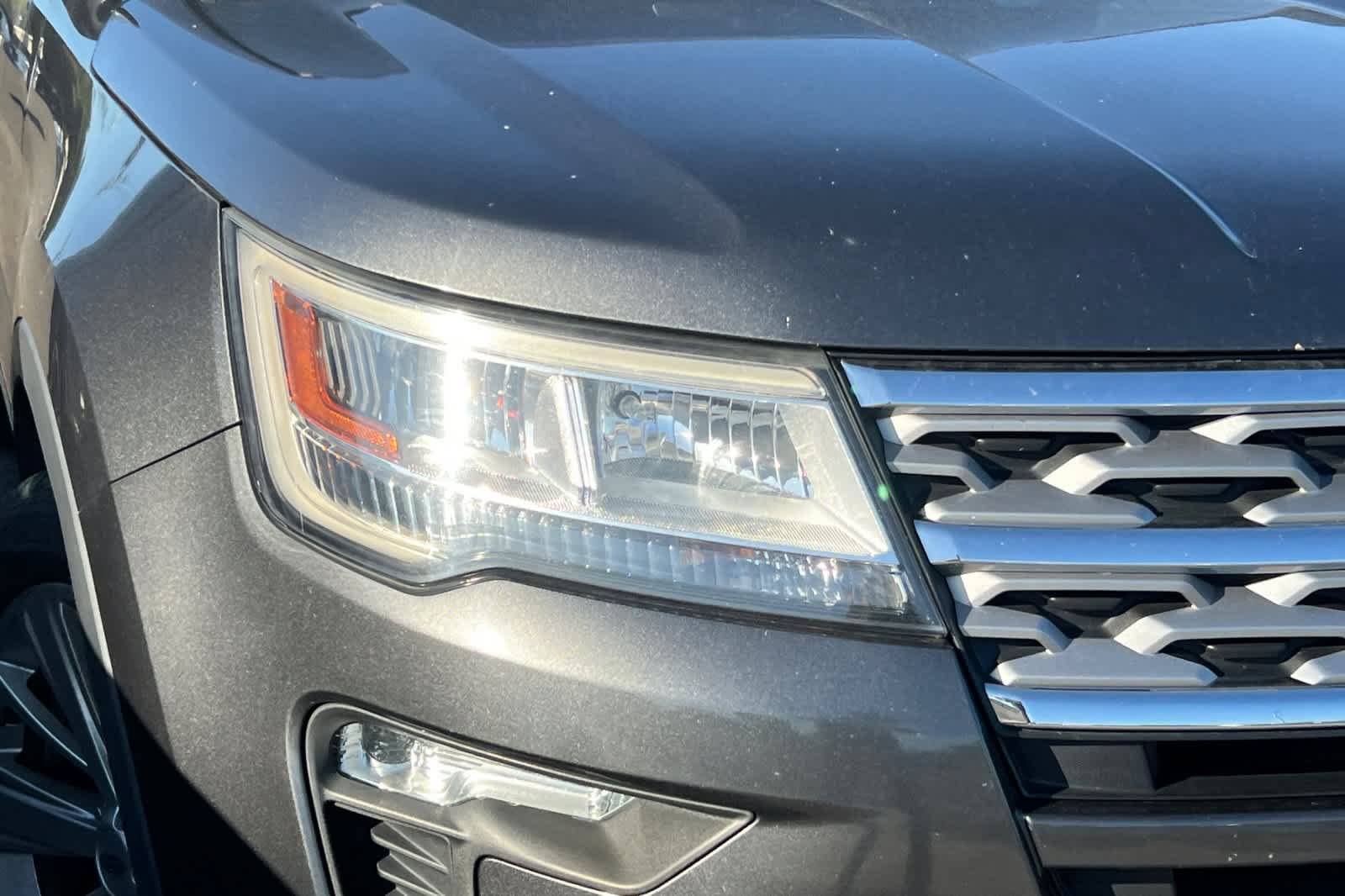 Used 2019 Ford Explorer Limited w/ Class III Trailer Tow Package FWD image 14