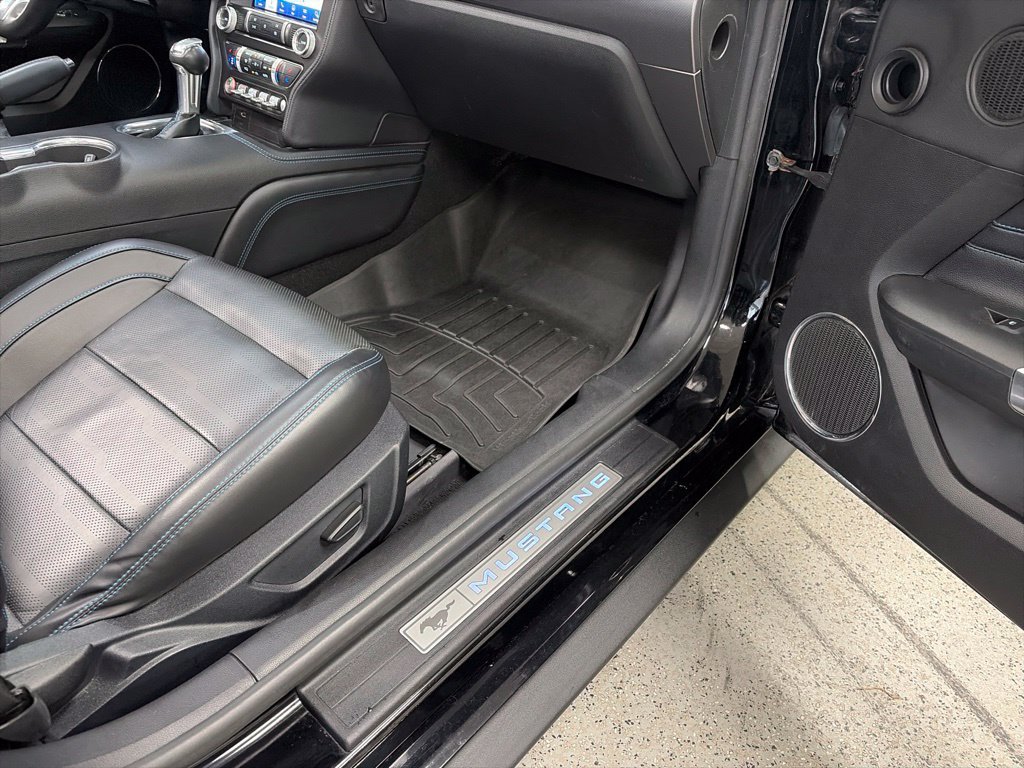 Used 2021 Ford Mustang GT Premium w/ Equipment Group 401A RWD image 21