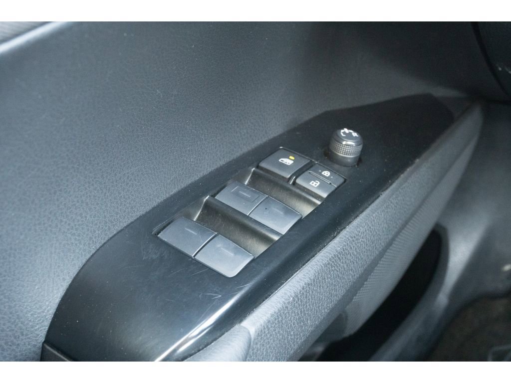 Used 2025 Toyota Camry LE image 26