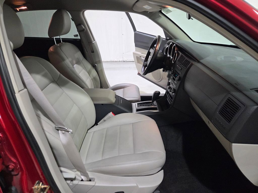 Used 2005 Dodge Magnum R/T w/ Convenience Group II RWD image 11