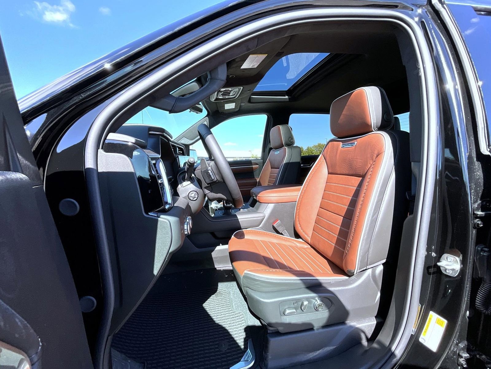 New 2026 GMC Sierra 1500 Denali Ultimate image 10