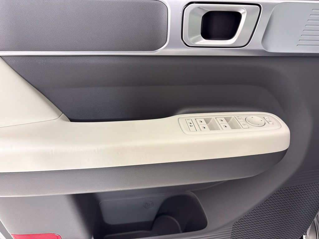 New 2026 Hyundai Santa Fe SE FWD image 17