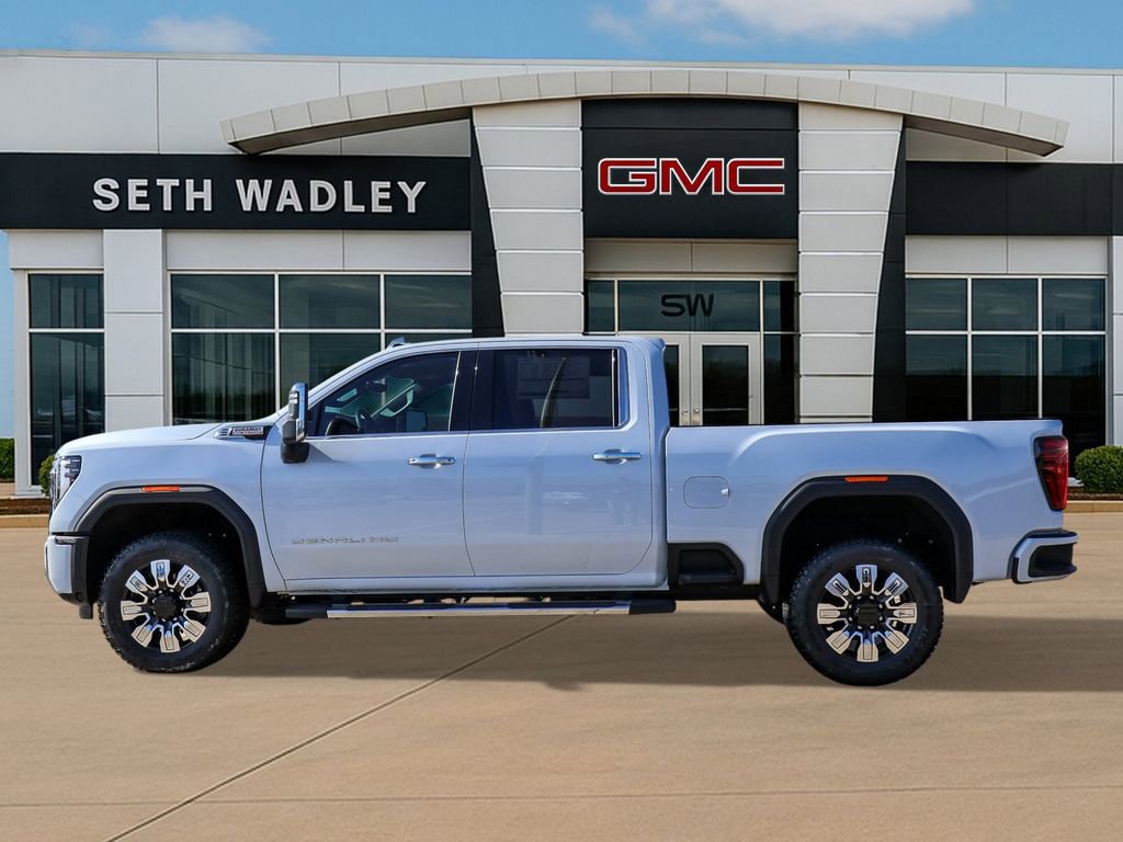 New 2026 GMC Sierra 3500 Denali w/ Denali Reserve Package AWD/4WD image 4