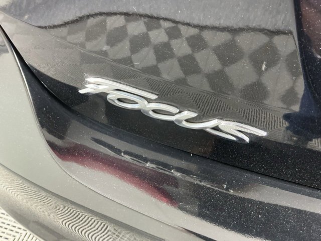 Used 2018 Ford Focus SEL w/ Cold Weather Package image 21