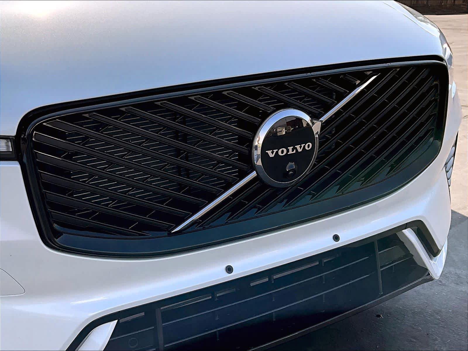New 2026 Volvo XC60 T8 Polestar w/ Protection Package Premier AWD/4WD image 34
