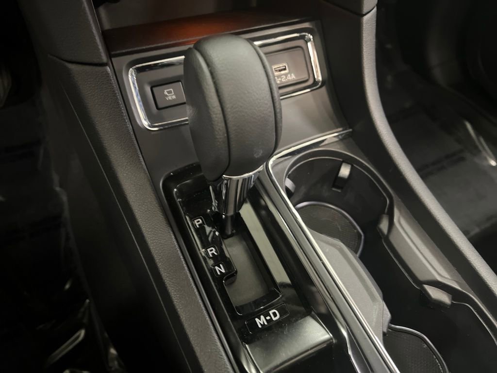 Certified 2025 Subaru Ascent Bronze Edition w/ Popular Package #2 image 27