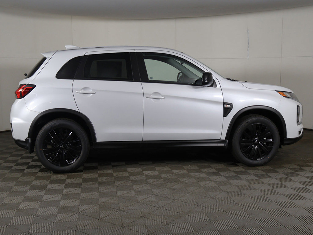 New 2027 Mitsubishi Outlander Sport LE FWD image 15
