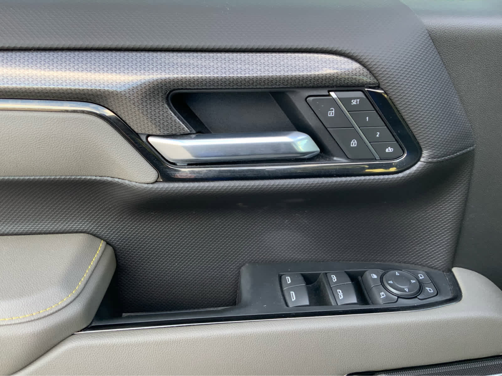 Certified 2025 Chevrolet Silverado 1500 ZR2 image 56