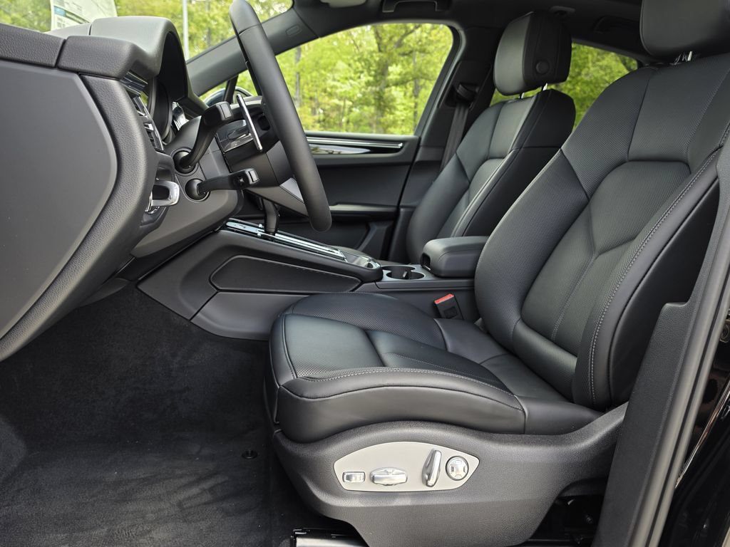 New 2026 Porsche Macan S AWD/4WD image 15
