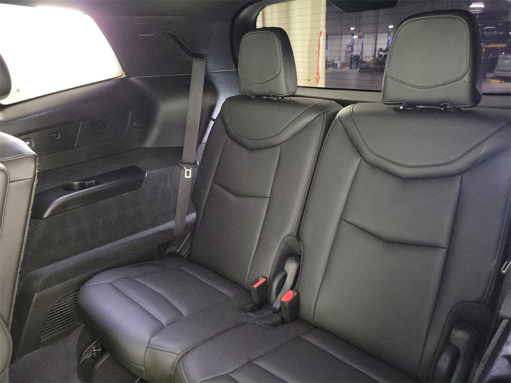 Certified 2023 Cadillac XT6 Premium Luxury image 11