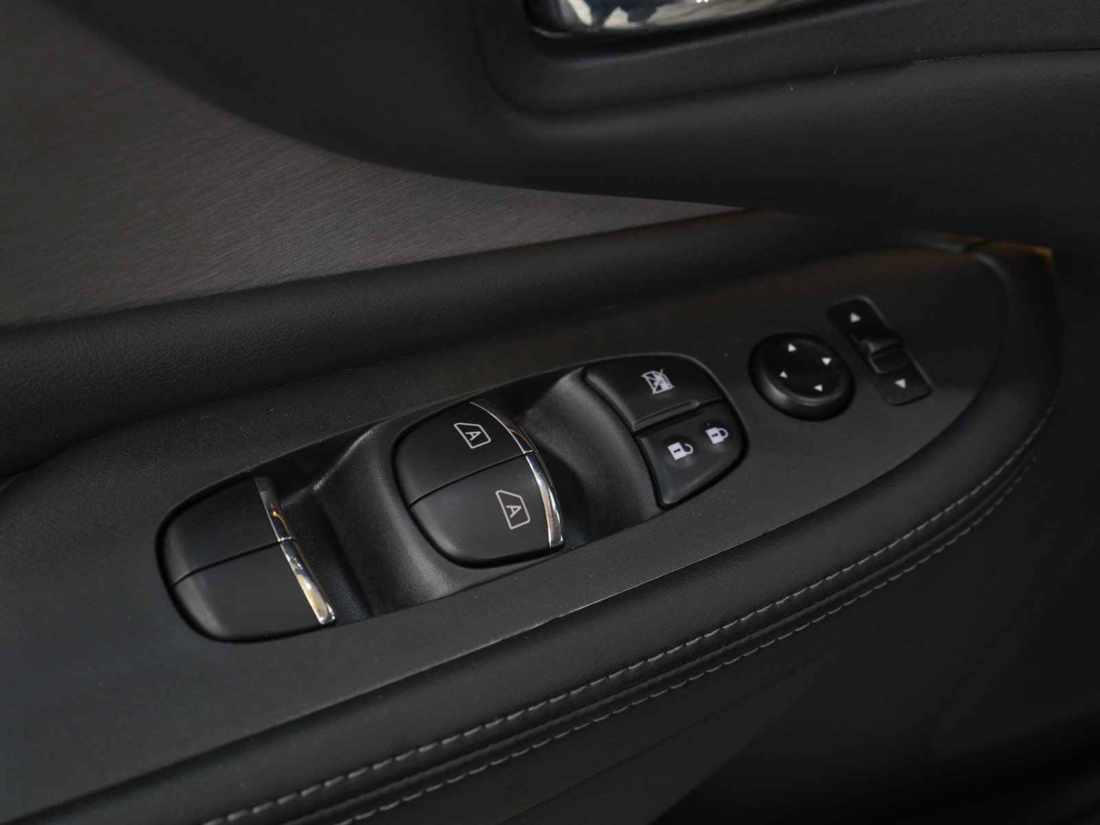 Used 2022 Nissan Murano SL image 23