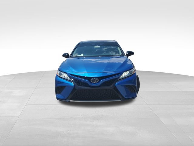 Used 2020 Toyota Camry XSE w/ Navigation Package FWD image 2
