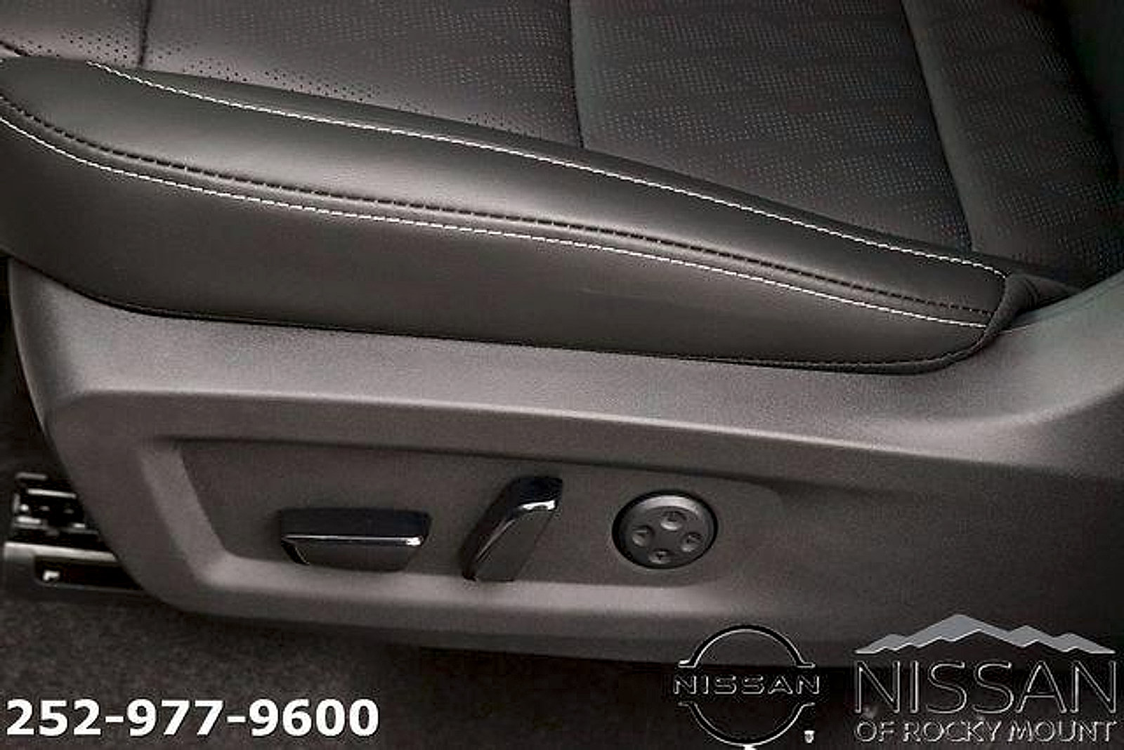 New 2026 Nissan Murano Platinum w/ Cargo Package AWD/4WD image 18