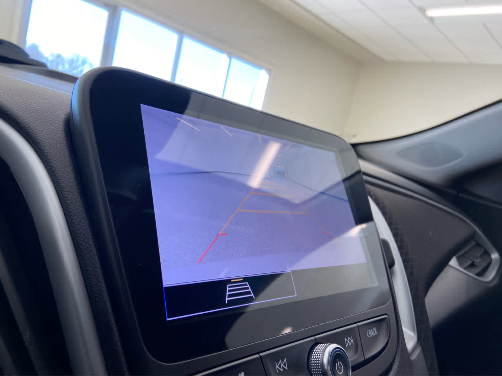 Used 2023 Chevrolet Malibu LT image 24